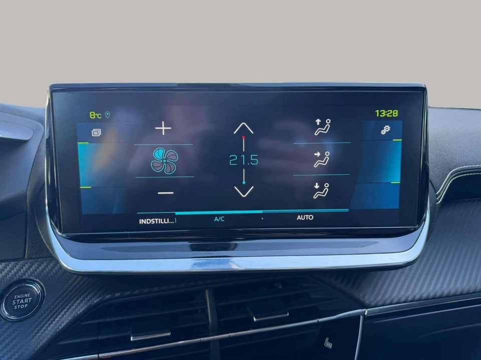 Peugeot e-2008 50 GT 5d