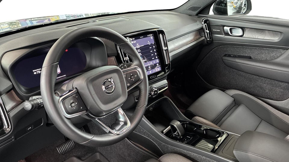 Volvo EX40 Extended Range Ultra 5d