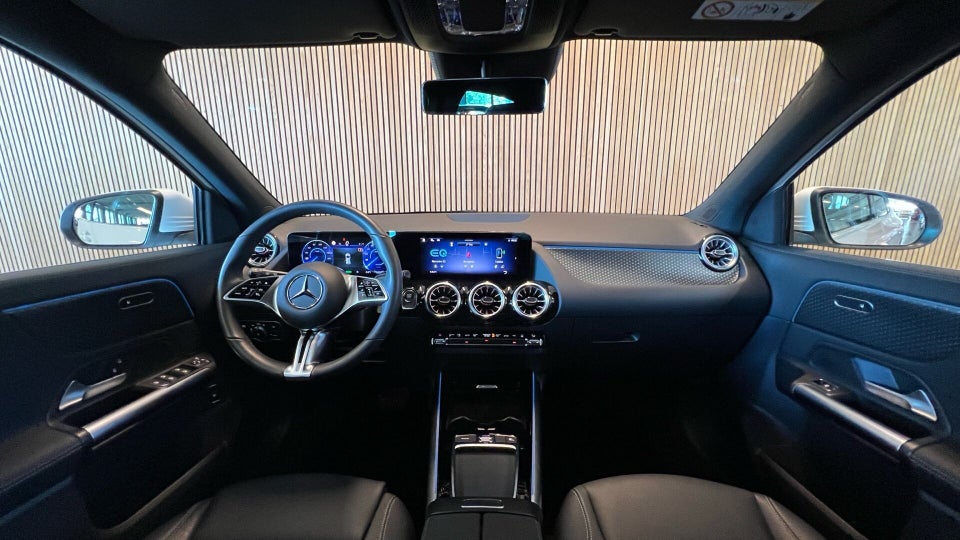 Mercedes EQA250+ Progressive 5d