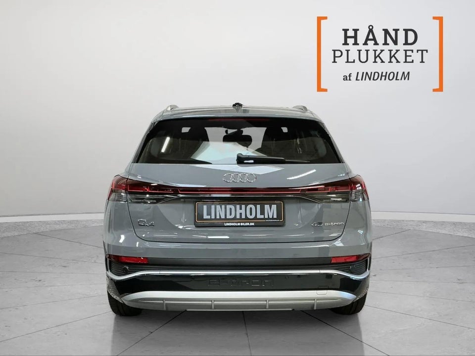 Audi Q4 e-tron 45 S-line 5d