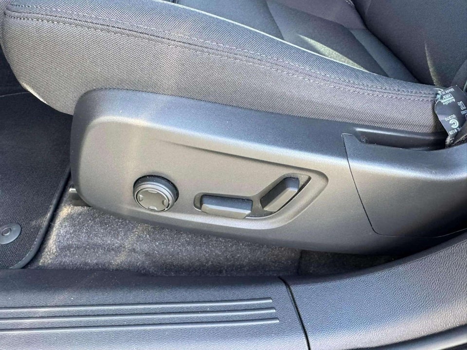 Volvo XC40 P6 ReCharge Plus 5d