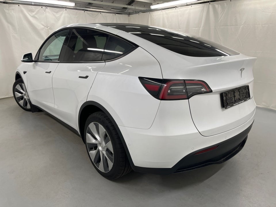 Tesla Model Y Long Range AWD 5d