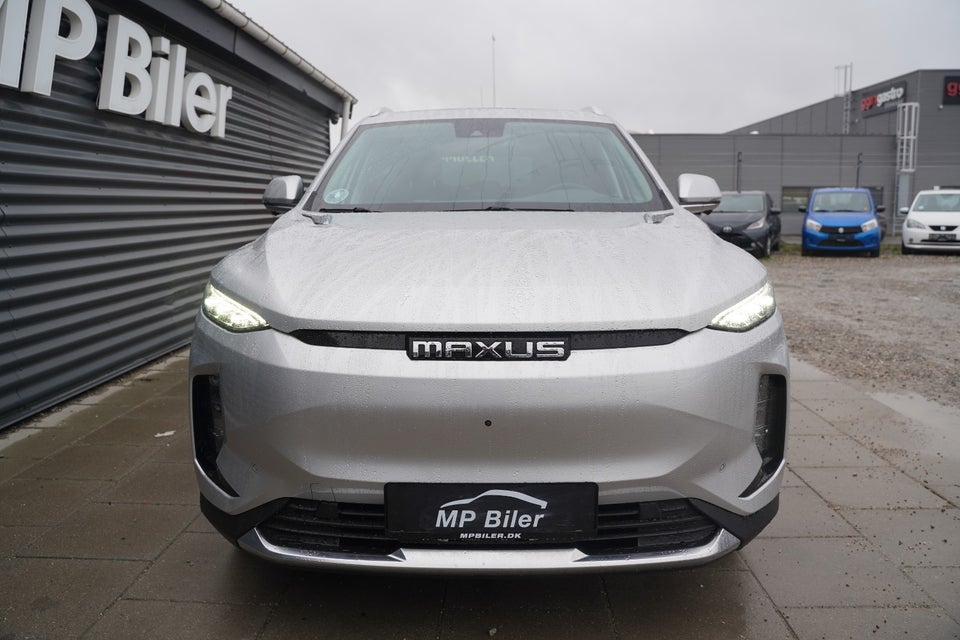 Maxus Euniq6 70 5d