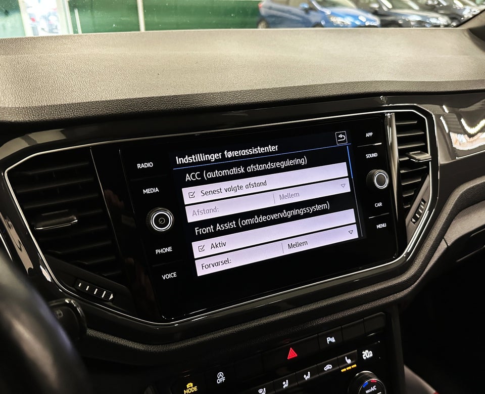 VW T-Roc 1,5 TSi 150 Sport DSG 5d