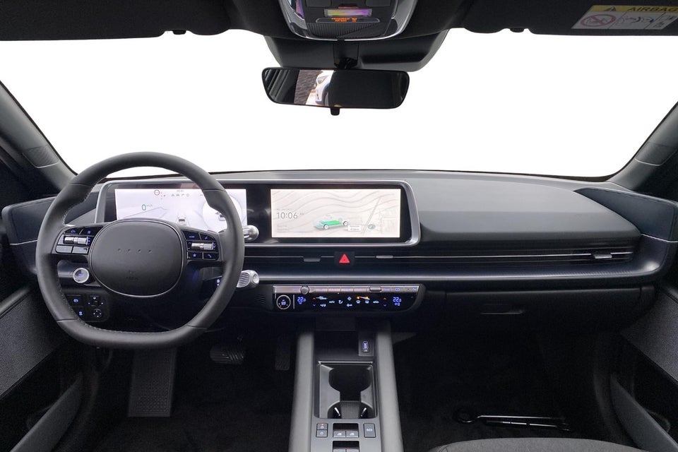 Hyundai Ioniq 6 77 Essential 4d