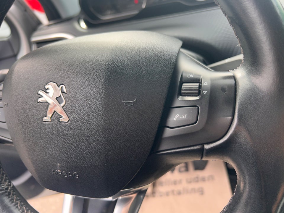 Peugeot 208 1,6 BlueHDi 100 Active 5d