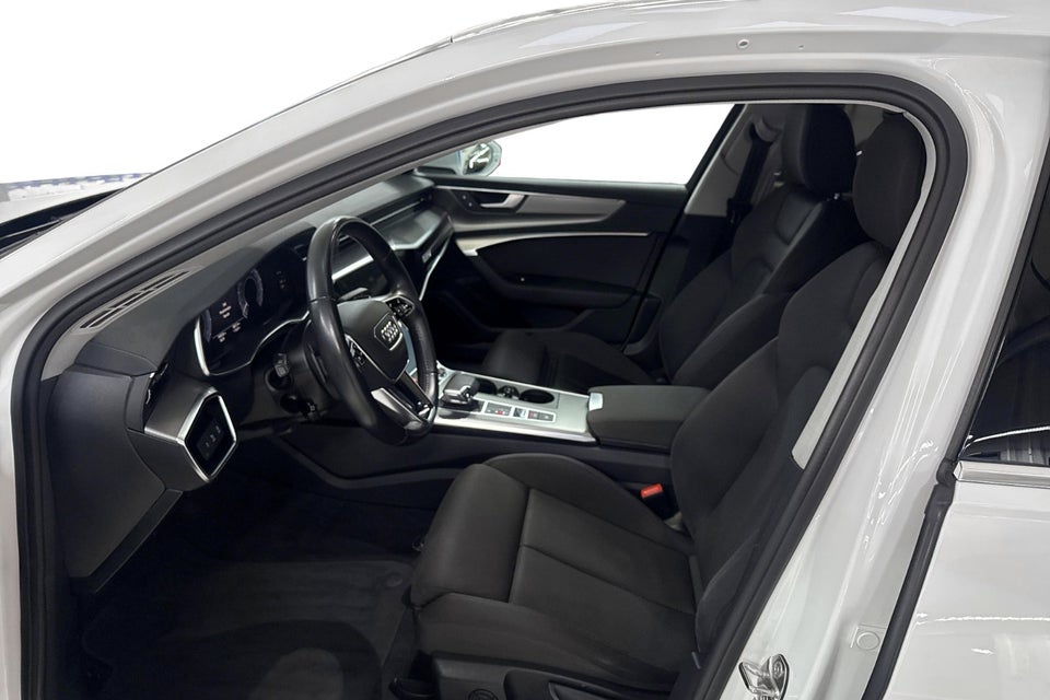 Audi A6 50 TFSi e Sport quattro S-tr. 4d