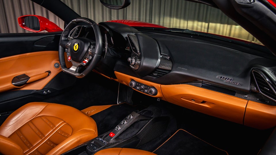 Ferrari 488 Spider 3,9 DCT 2d