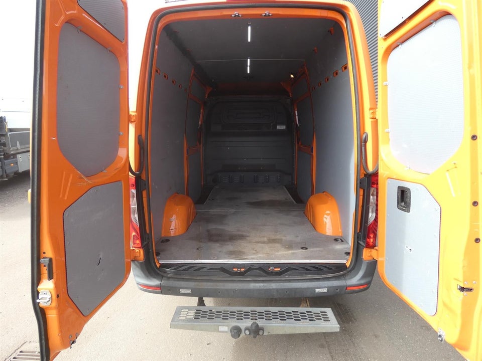 Mercedes Sprinter 316 2,2 CDi A2 Kassevogn aut. RWD