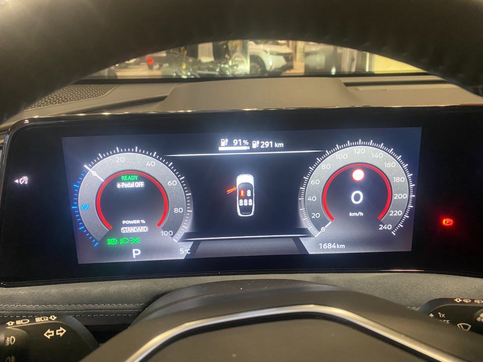 Nissan Ariya 87 Evolve 5d