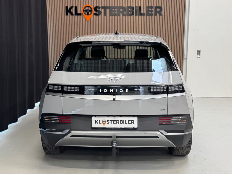 Hyundai Ioniq 5 77 Essential AWD 5d