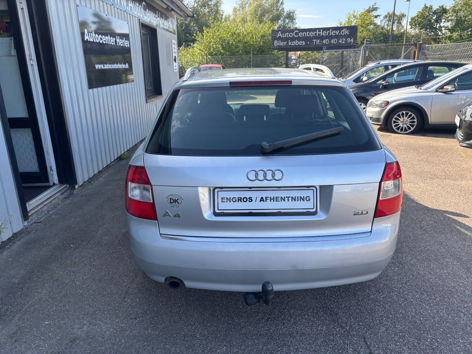 Audi A4 2,0 Avant Multitr. 5d