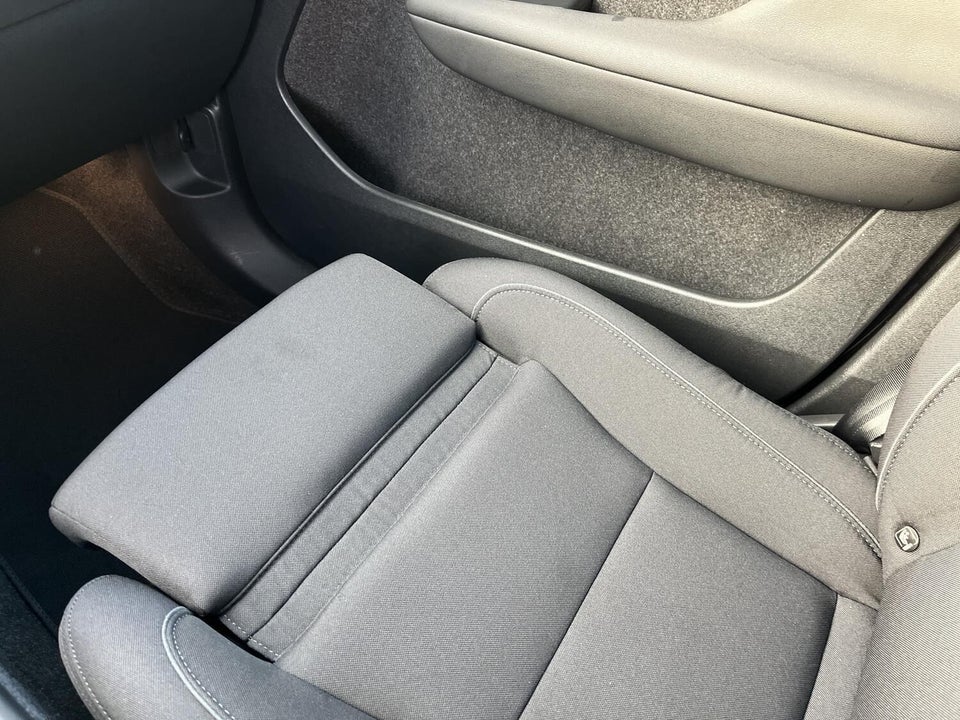 Volvo XC40 ReCharge Extended Range Core 5d