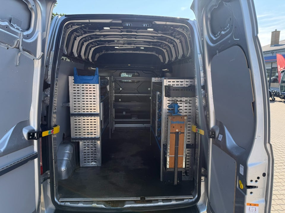 Ford Transit Custom 320 L2 2,0 TDCi 130 Trend