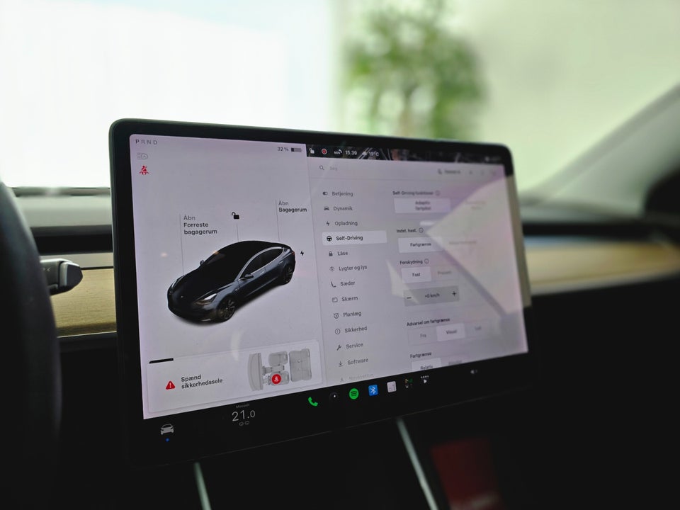 Tesla Model 3 Performance AWD 4d