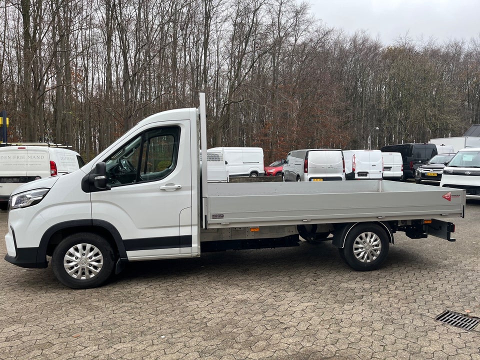 Maxus e-Deliver 9 65 L4 Chassis 2d
