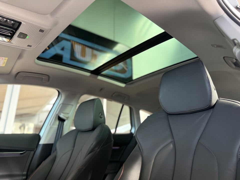 Skoda Enyaq 80 iV Suite 5d