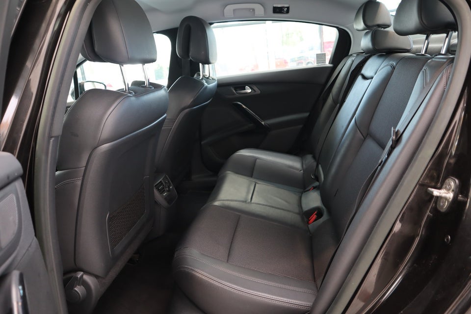 Peugeot 508 1,6 THP 156 Allure 4d