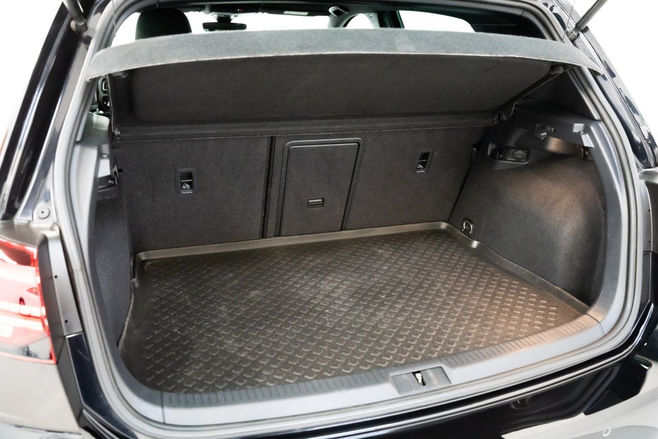 VW Golf VII 1,4 GTE DSG 5d