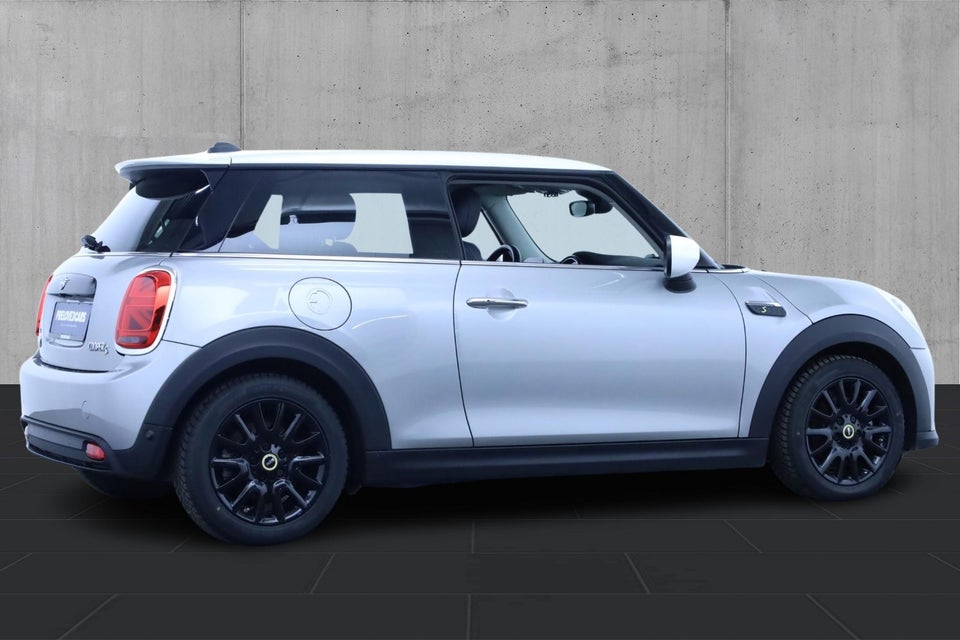MINI Cooper SE Classic Trim 3d