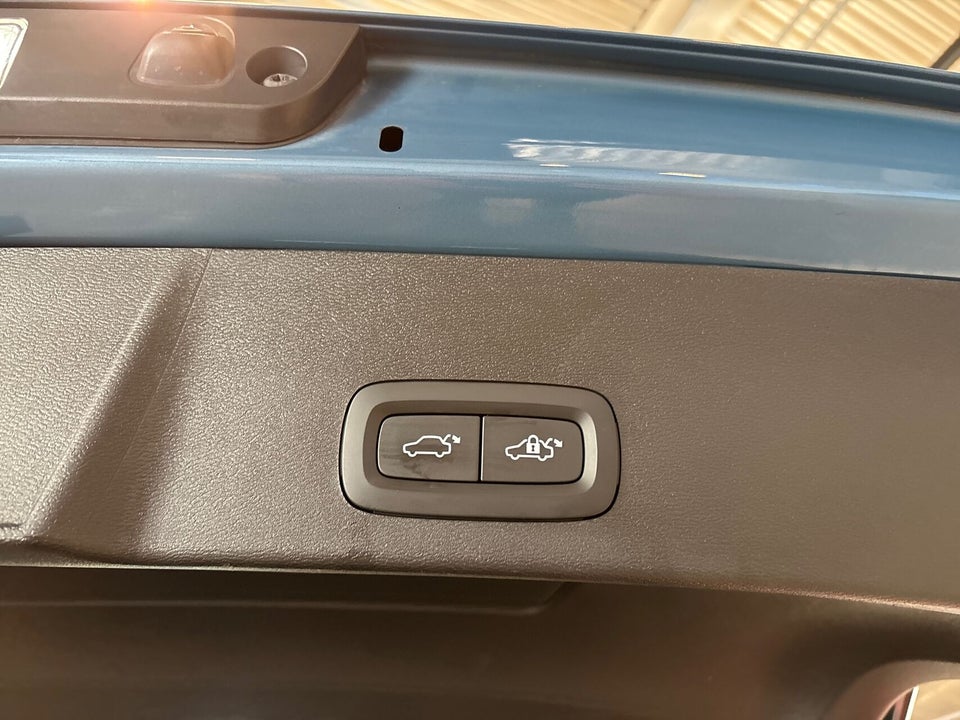 Volvo XC40 P8 ReCharge Twin Ultimate 5d