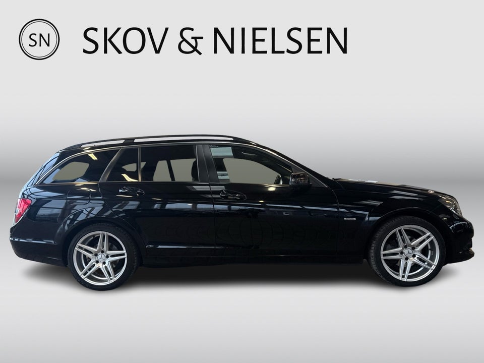 Mercedes C200 2,2 CDi Avantgarde AMG stc. aut. 5d