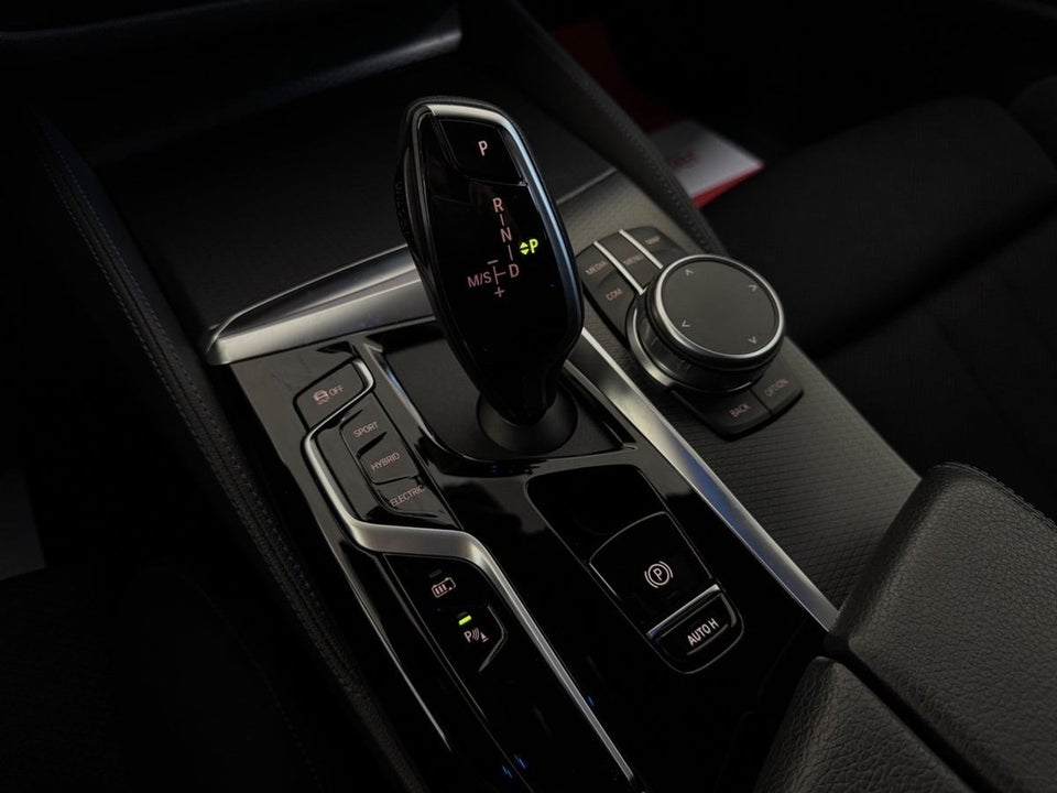BMW 530e 2,0 Touring M-Sport aut. 5d