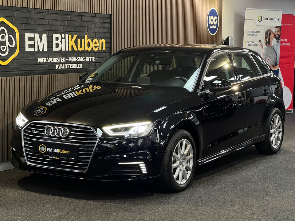 Audi A3 1,4 e-tron Sportback S-tr. 5d