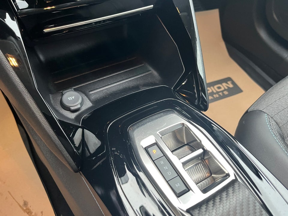 Peugeot 208 1,2 PureTech 100 Active Pack EAT8 5d