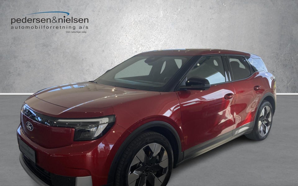 Ford Explorer 77 Premium Extended Range 5d