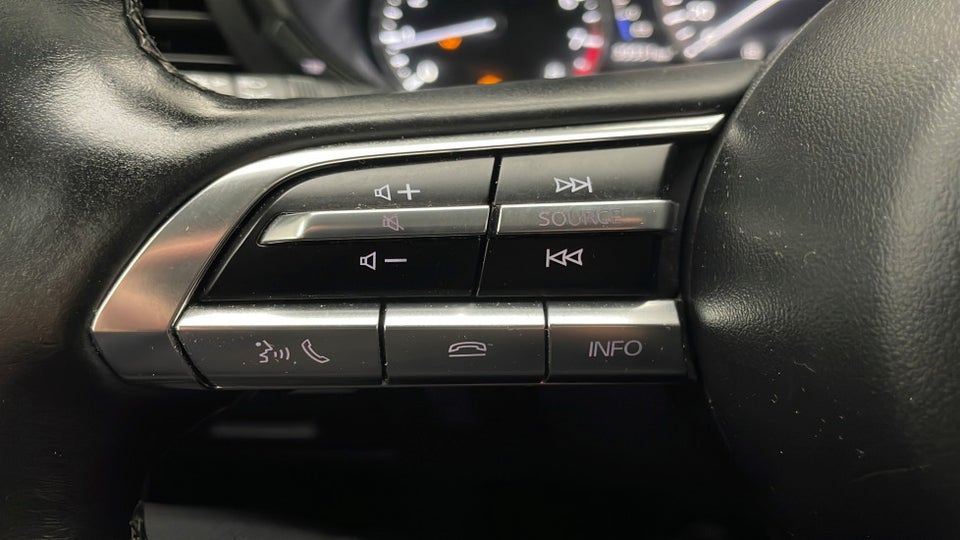 Mazda 3 2,0 e-SkyActiv-G 150 Sky aut. 5d