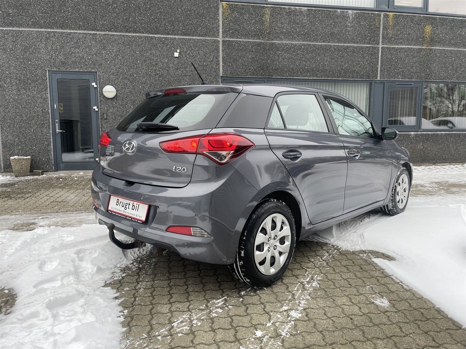 Hyundai i20 1,25 Trend 5d