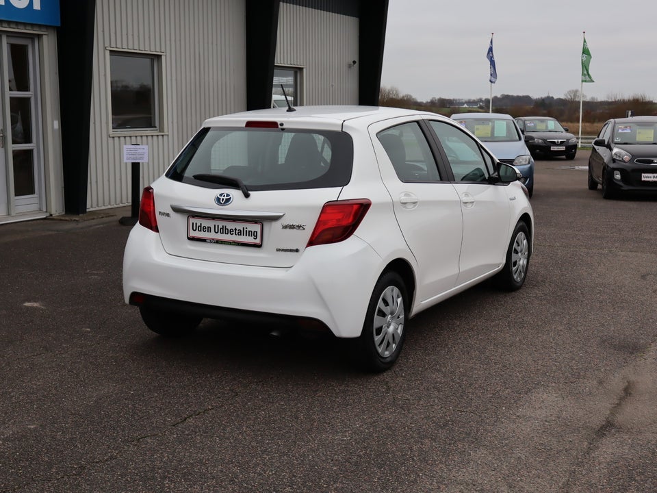 Toyota Yaris 1,5 Hybrid H2 Komfort e-CVT 5d