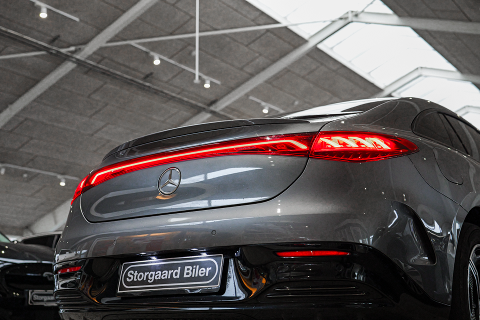 Mercedes EQE350 AMG Line 4d