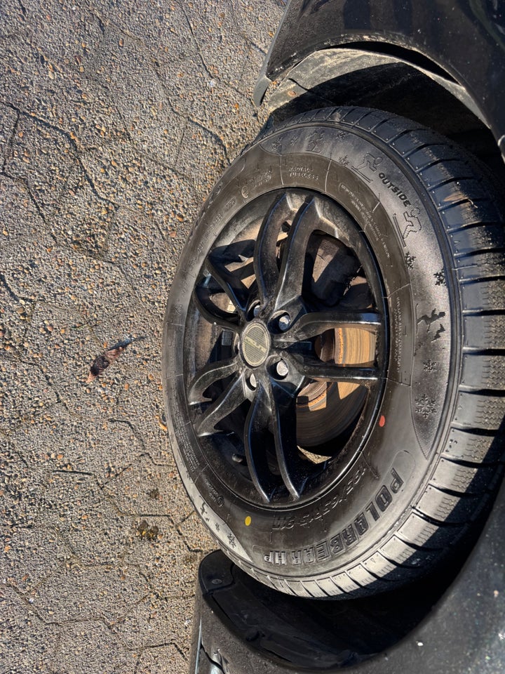 Toyota Avensis 1,8 VVT-i Terra stc. 5d