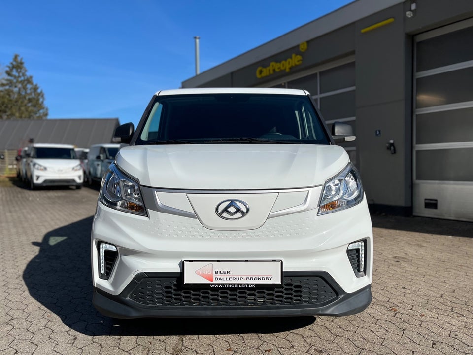 Maxus e-Deliver 3 52 Cargo Van SWB