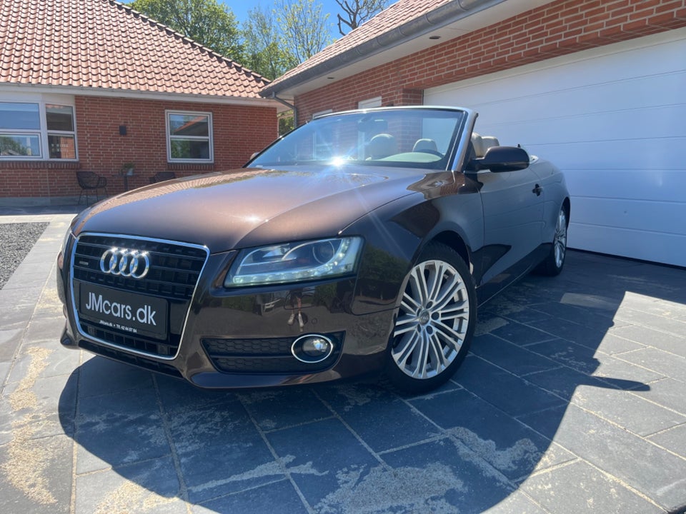 Audi A5 3,2 FSi Cabriolet quattro S-tr. 2d