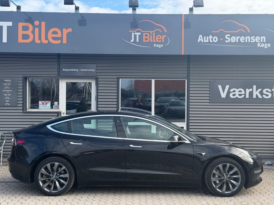 Tesla Model 3 Long Range AWD 4d