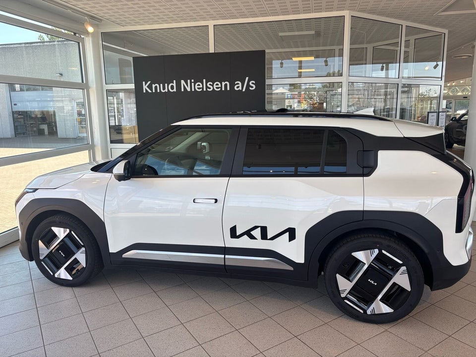 Kia EV3 81 Long Range Upgrade 5d