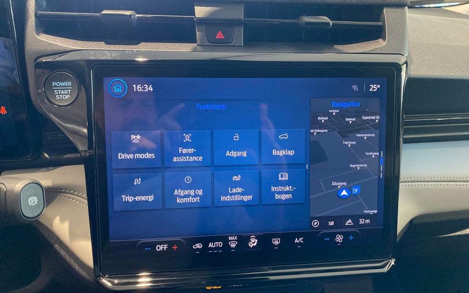 Ford Puma 46 Gen-E Select 5d