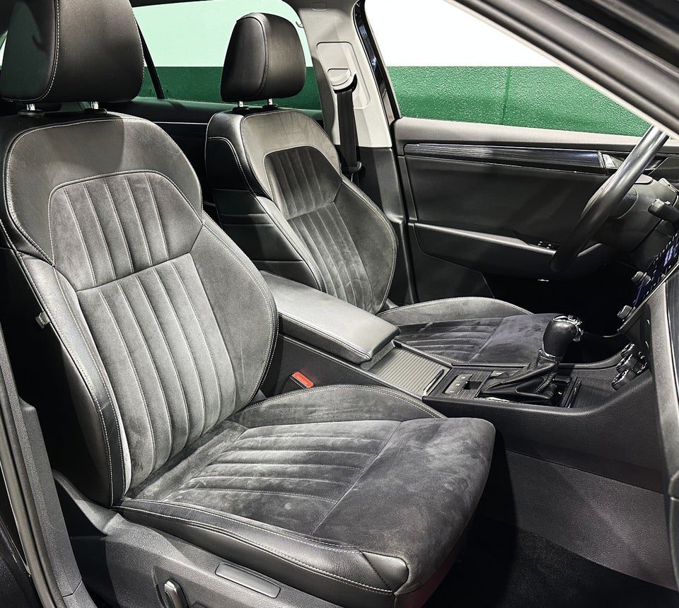 Skoda Superb 2,0 TSi 190 Business Executive Combi DSG 5d