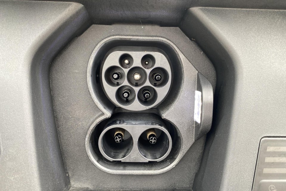Kia Niro 64 EV Final Edition 5d