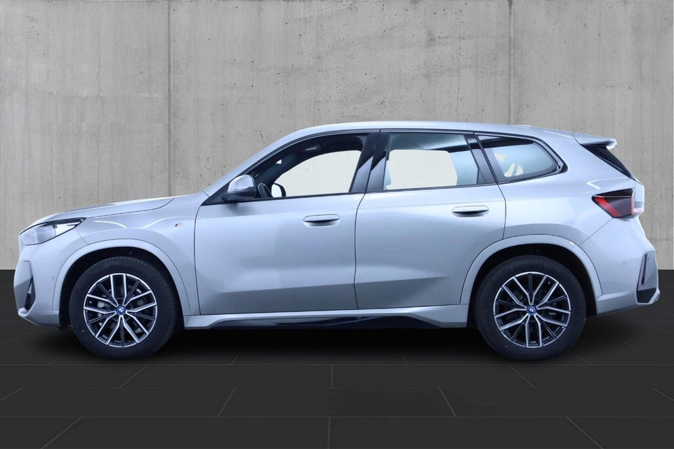 BMW iX1 eDrive20 M-Sport 5d