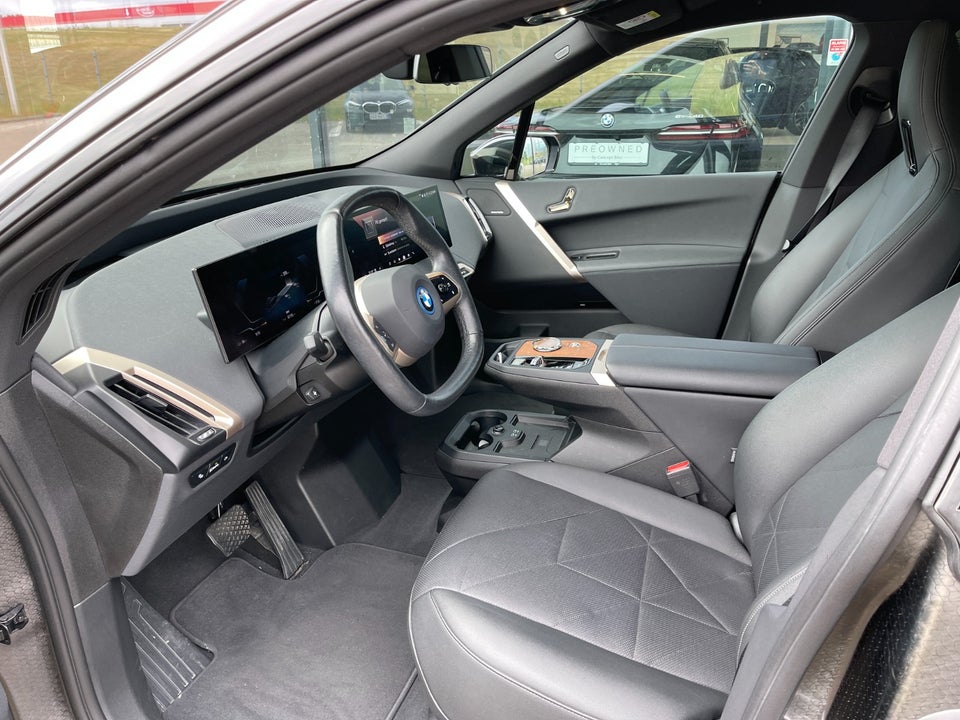 BMW iX xDrive40 Fully Charged 5d