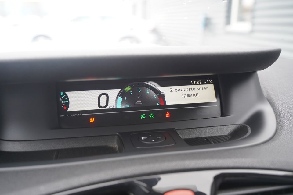 Renault Grand Scenic III 1,6 dCi 130 Dynamique 5d