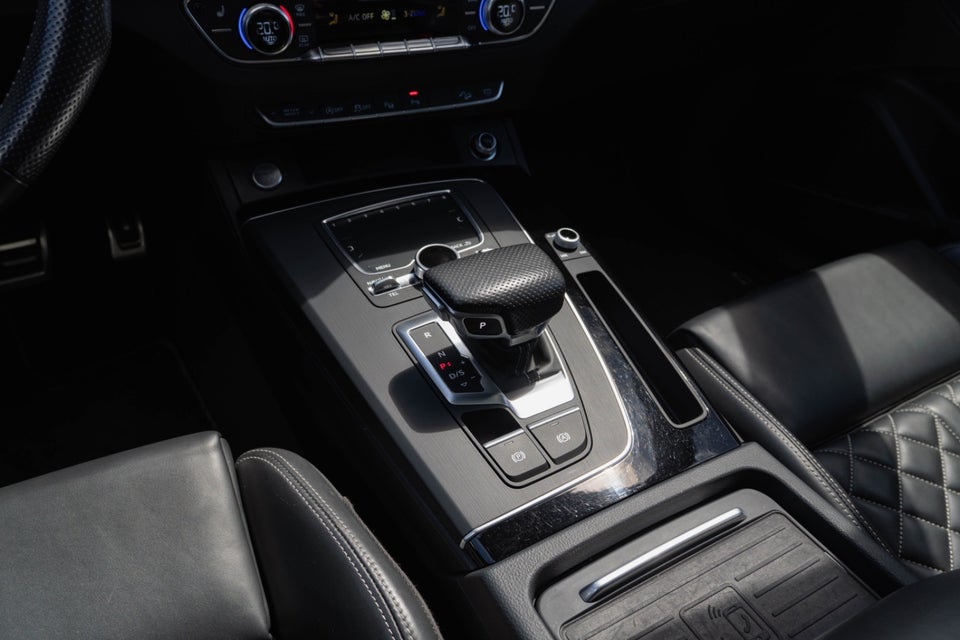 Audi Q5 3,0 TDi 286 S-line quattro Tiptr. 5d