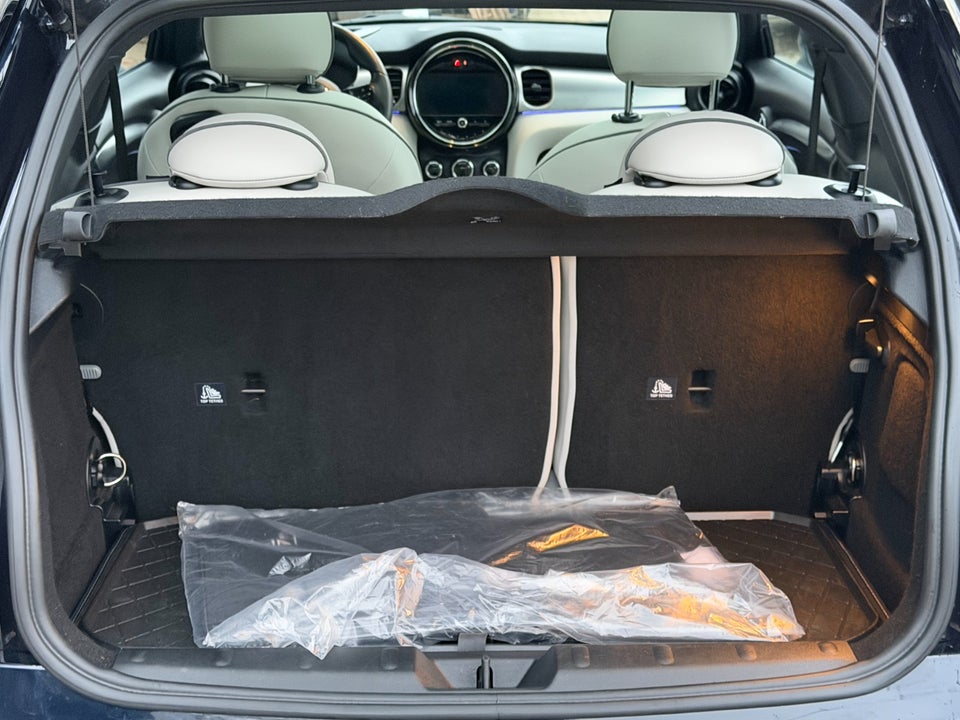 MINI Cooper SE Maximise 3d