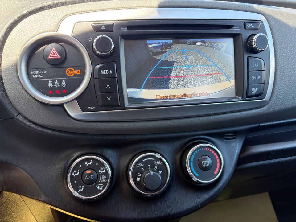 Toyota Yaris 1,0 VVT-i T2 Touch 5d