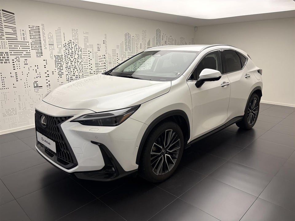 Lexus NX450h+ 2,5 Luxury aut. AWD 5d