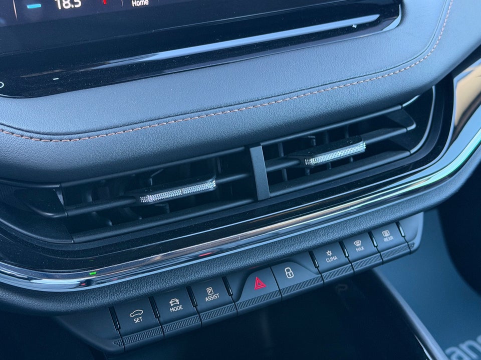 Skoda Enyaq 80x iV Founders Edition 5d